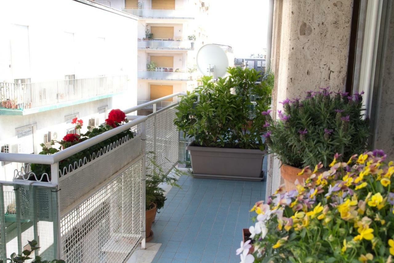 B&B Solea Catánia Buitenkant foto